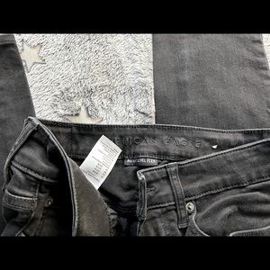 American Eagle Mens 28x30 black jeans slim fit, only worn a couple times